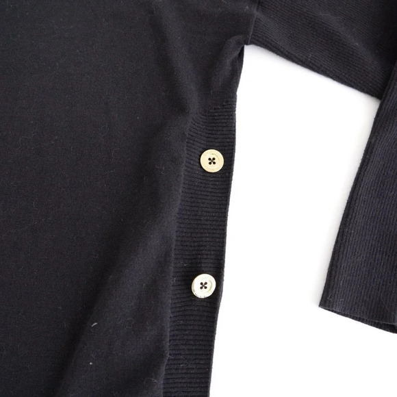 Lilly Pulitzer Black Ramona Pullover Lightweight Sweater 68% Cotton Fringe Med - Picture 7 of 13